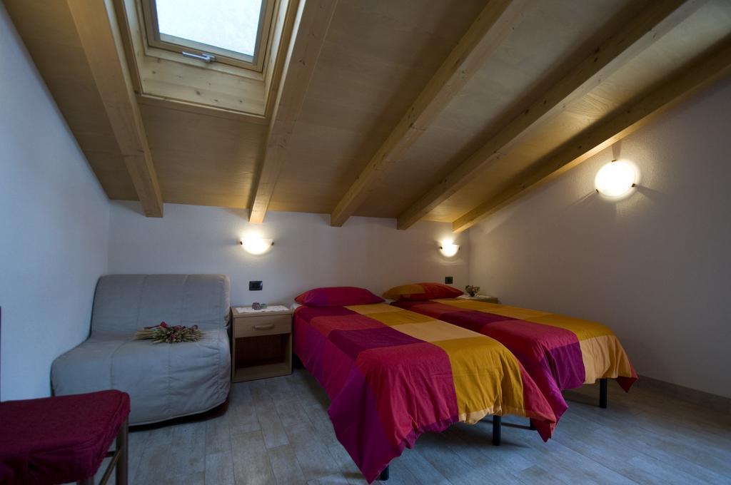 Casa Fiorella ليفينو الغرفة الصورة